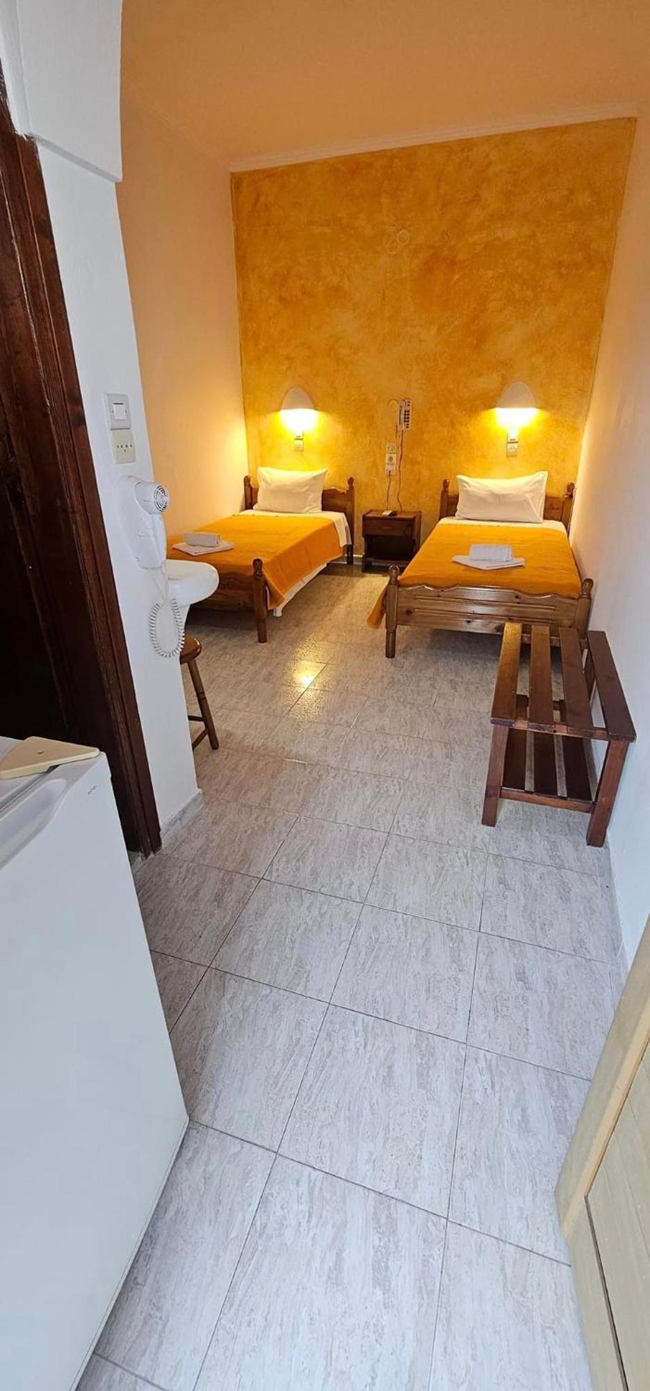 Hotel Palladion Karterados  Ngoại thất bức ảnh